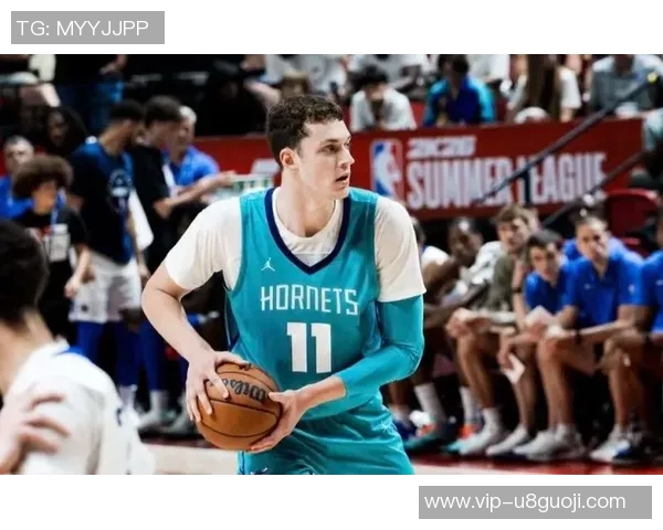 34号秀卡尔克布伦纳表现出色7投5中贡献10分5篮板4盖帽展现即战力 34号秀卡尔克布伦纳表现出色7投5中贡献10分5篮板4盖帽展现即战力