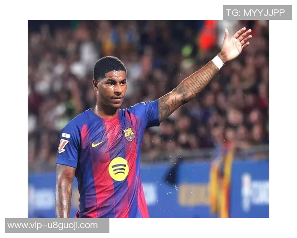 拉什福德在巴萨训练前意外离开甘伯体育城引发关注 拉什福德在巴萨训练前意外离开甘伯体育城引发关注